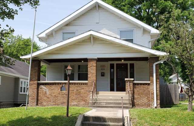 404 N Riley Avenue photos photos