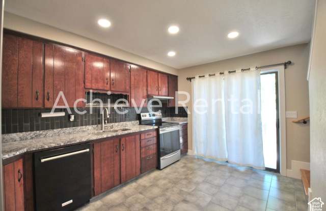 Affordable Logan Living Near Everything You Need! Gallery 4