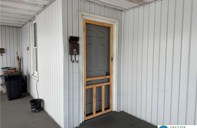 103 State Road Gallery 2
