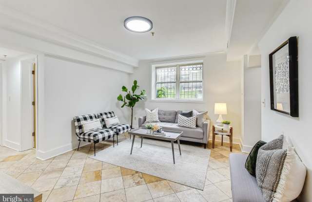 2615 4TH Street NE unit: B3 photos photos