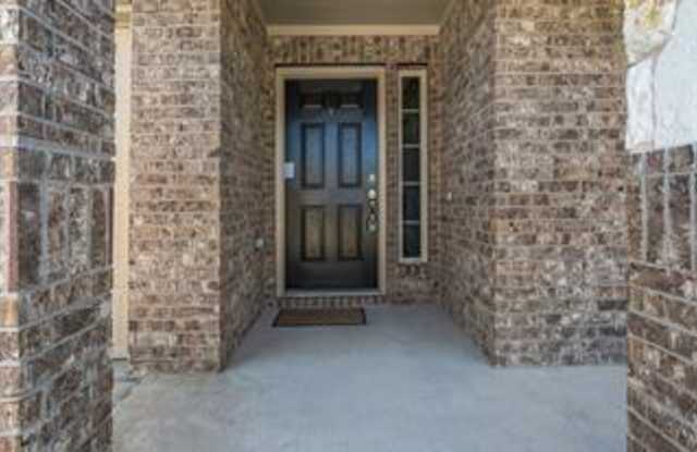 1921 Megan Creek Drive Gallery 2