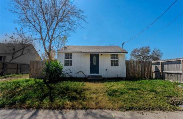 957 National Drive photos photos