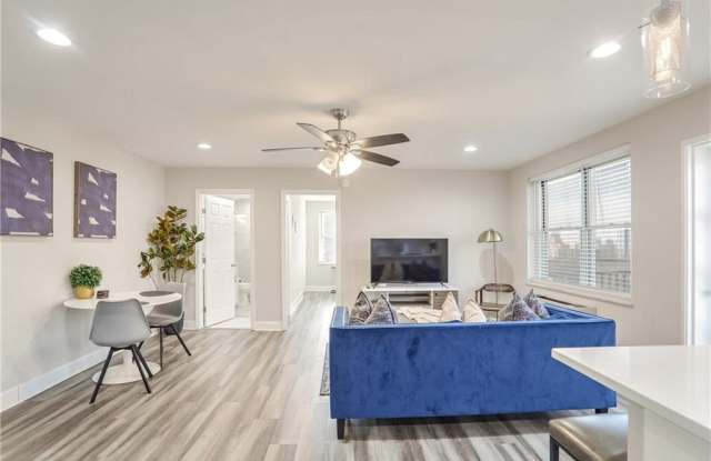 300 Peachtree Street NE photos photos