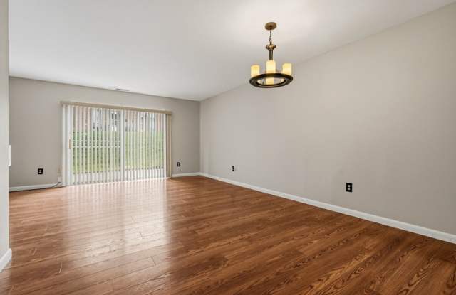 330 College Park Drive - 1 Gallery 2