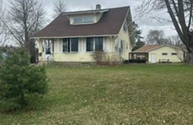 3 Bed Single Family Home - Staples - Detached 3 car garage photos photos 3 Bed Single Family Home - Staples - Detached 3 car garage photos photos