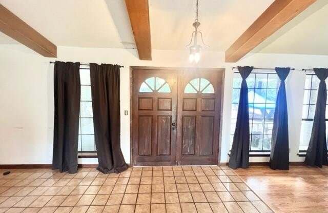 1915 Bayshore Drive - 1915 Bayshore Drive, Niceville, FL 32578