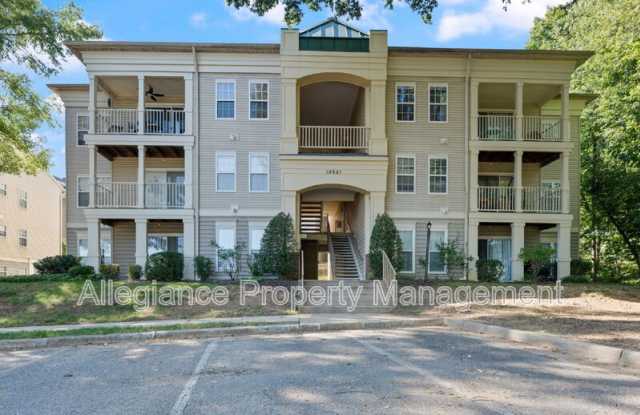 13621 Garfield Place Gallery 1
