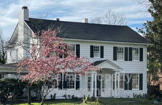 704 Timber Lane photos photos