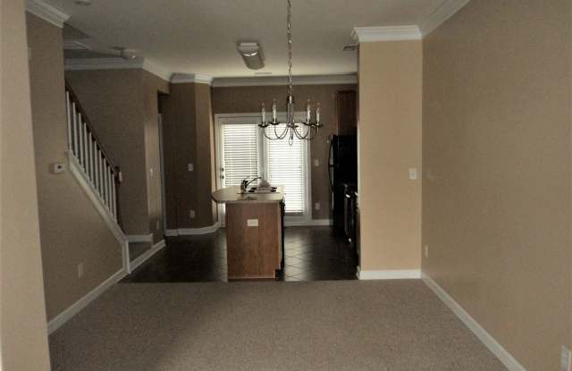 12723 Persimmon Tree Drive Gallery 4