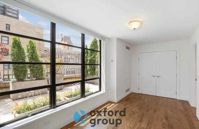 337 West 55th Street photos photos