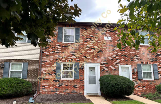 2 BR, 1.5 Bath in West York School District Gallery 1