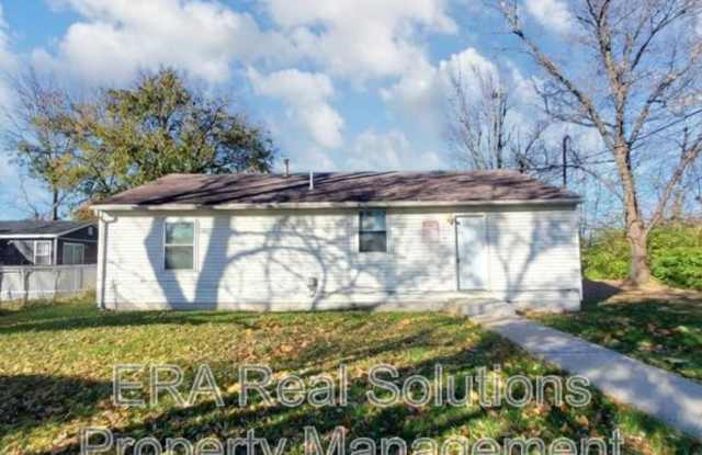 2967 E Eighth Avenue photos photos