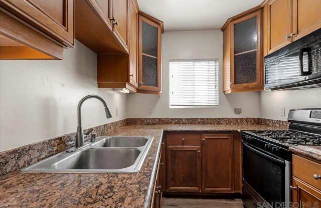 175 Avenida Descanso photos photos