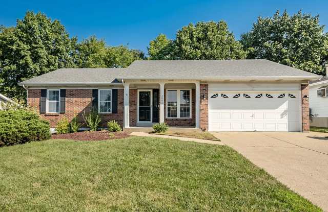 Three Bed Two Bath Updated Home photos photos Three Bed Two Bath Updated Home photos photos