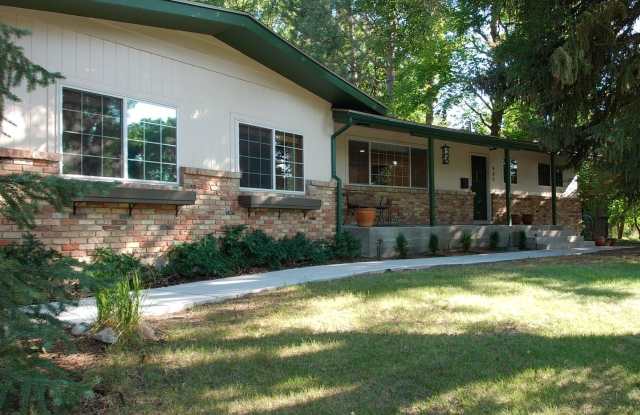 996 Thrushwood Drive photos photos