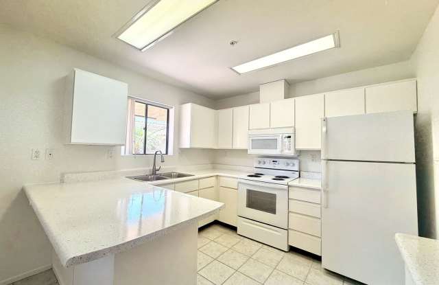 AVAILABLE NOW!! 1 Bedroom 1 Bathroom!! 55+ Apartment in Palm Desert photos photos AVAILABLE NOW!! 1 Bedroom 1 Bathroom!! 55+ Apartment in Palm Desert photos photos