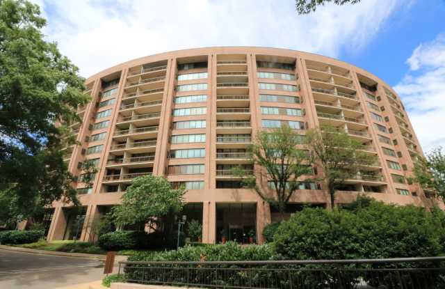 Classy 1/1 Convenience in Crystal City! photos photos Classy 1/1 Convenience in Crystal City! photos photos