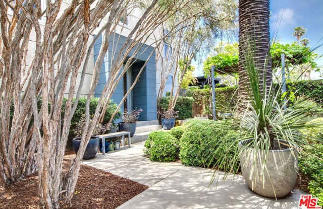 757 Milwood Ave photos photos