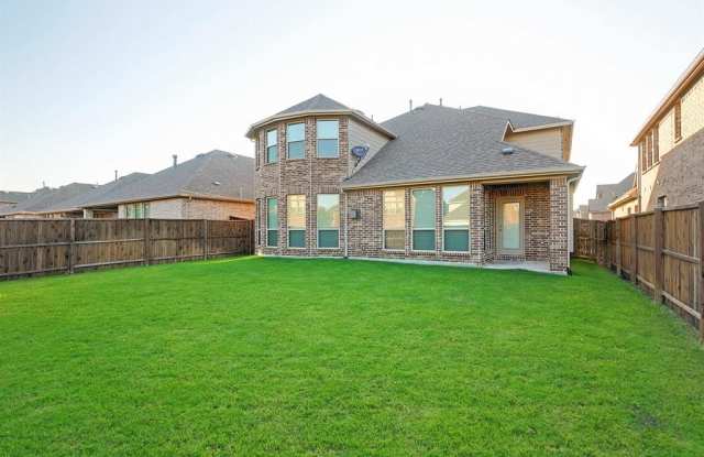 4329 Whitewing Road Gallery 2
