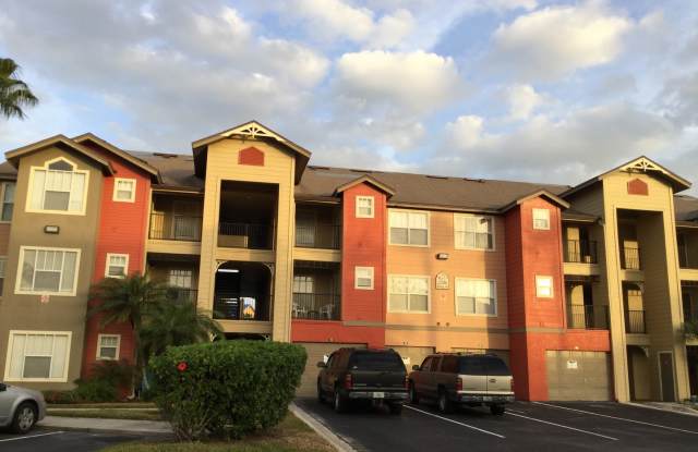 AVAILABLE ON JULY 1ST. BEAUTIFUL 1/1 CONDO AT VILLAS DEL SOL. photos photos