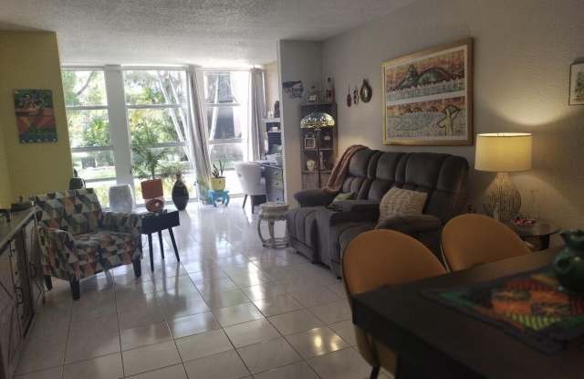2101 Atlantic Shores Boulevard Gallery 2