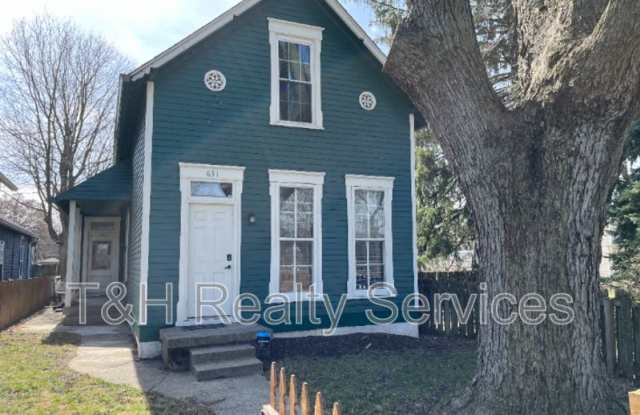 631 Prospect Street photos photos