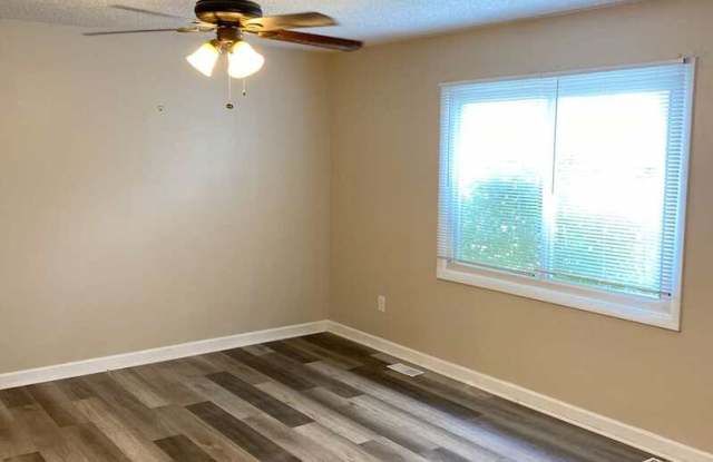 8113 Otis Court Gallery 3