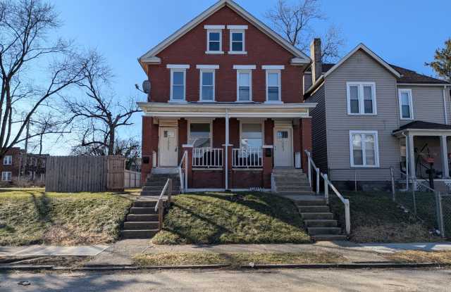 1005 Oakwood Avenue - 1005 Oakwood Avenue, Columbus, OH 43206
