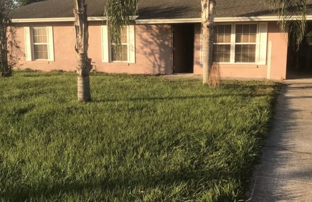 1521 Eola Cir - 1521 Eola Cir, Kissimmee, FL 34741