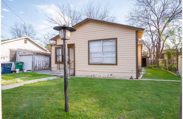 Great Home So Close to Downtown! Gallery 3