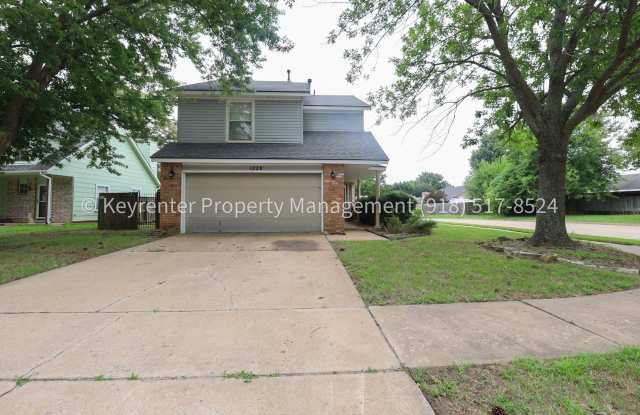 3 Bed | 2.5 Bath in Jenks! Gallery 1