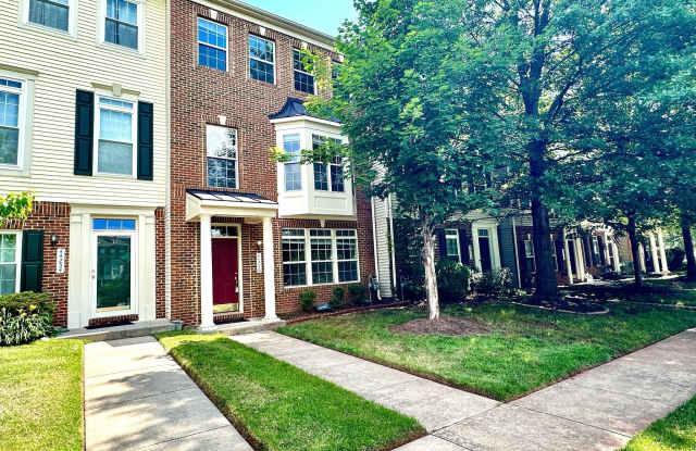 44256 HURON TERRACE Gallery 4
