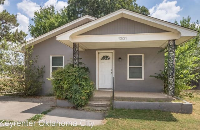 1201 N Crawford Ave - 1201 North Crawford Avenue, Norman, OK 73069