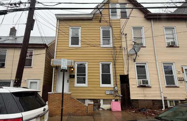 122 LANDING Street photos photos