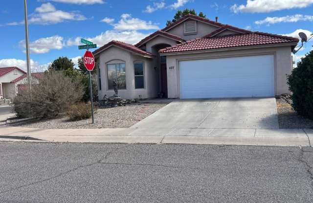 3 bedroom 2 bath rental home with 2 car garage photos photos