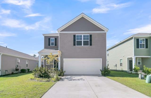 Spacious 3 bedroom 2.5 bathroom two story home available in Cane Bay! photos photos