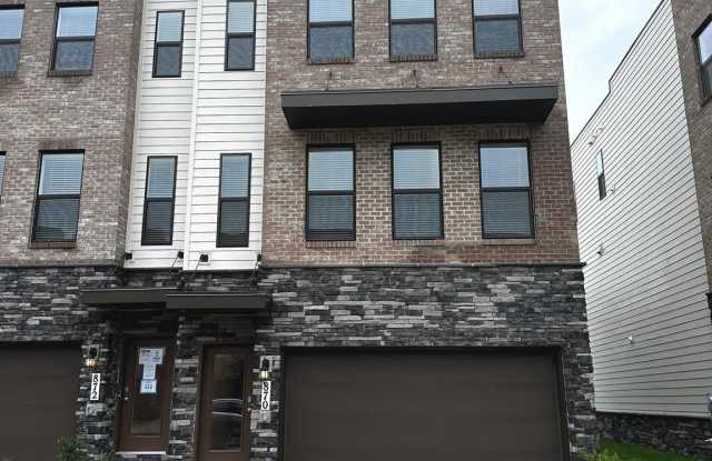 870 AMITY STREET photos photos
