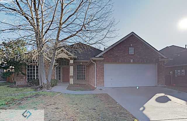 904 Chestnut Lane - 904 Chestnut Way, Saginaw, TX 76179