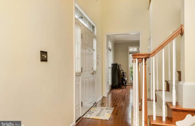 492 WINDING ROSE DRIVE Gallery 3