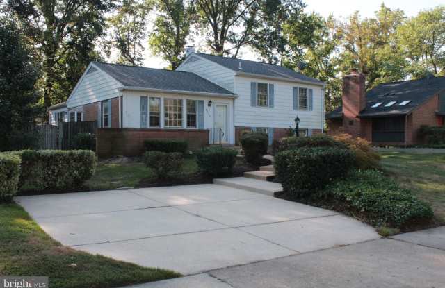 8615 CONOVER PLACE Gallery 2