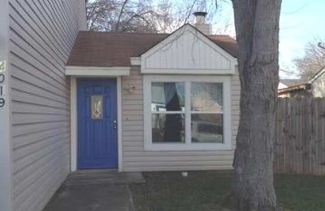 4019 COLONIAL SUN DR Gallery 2
