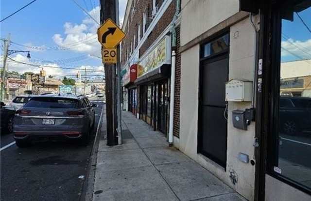 3974 Amboy Road Gallery 3