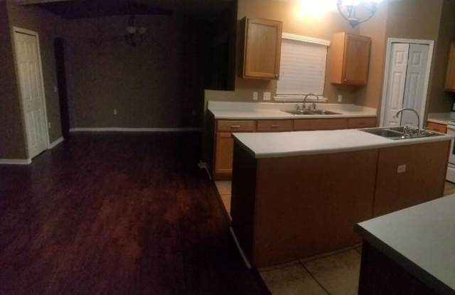 821 Sunridge Village Dr Gallery 4