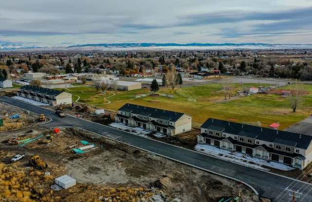 Modern Luxury Townhome in Prime Location – Welcome Home! photos photos