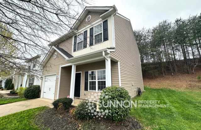 2601 Meadow Crossing Drive Gallery 1