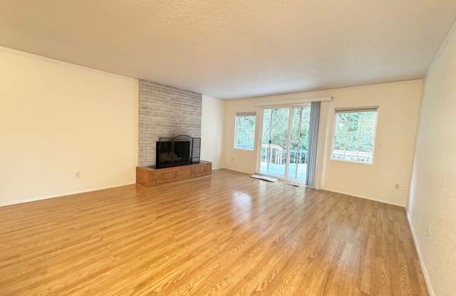3bd/2ba Bothell Home Gallery 3