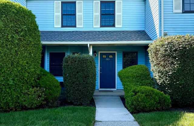 2703 Deerfield Drive photos photos