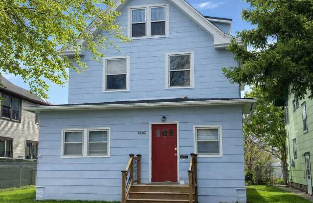 Large 6 Bedroom in Saint Paul- June 2026~ Close by Several Universities No Pet Rent Special! photos photos
