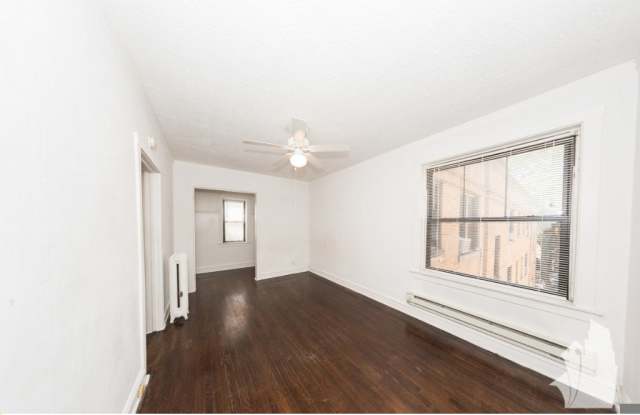 2337 North Bissell Street photos photos