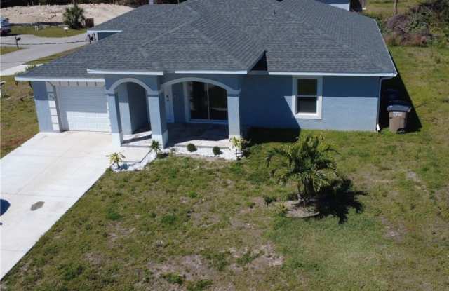 4716 13th Street SW photos photos